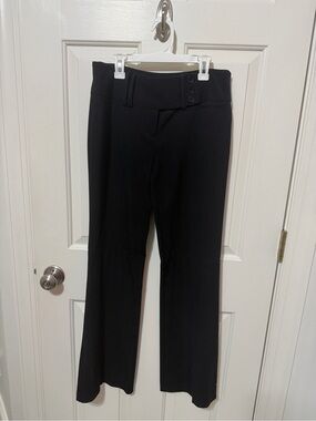 Star City Women’s Black Cropped Dress Pants – Size 6 – Stretch